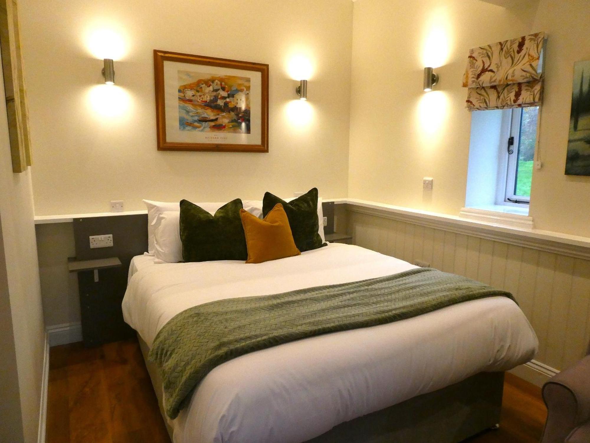 The Frocester Chambre photo